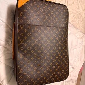 Louis Vuitton Monogram Canvas Brown & Tan Travel Bag